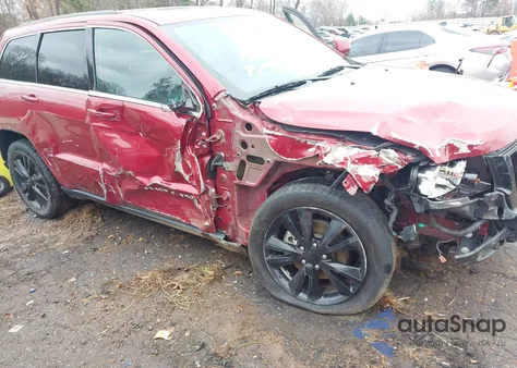 2012 Jeep Grand Cherokee Laredo из США, поврежденный, VIN 1C4RJEAT2CC361808